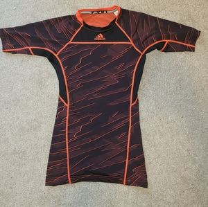 Adidas compression shirt size S